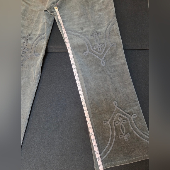 Oscar de la Renta Gray Straight Leg Pants with Embroidery - Picture 3 of 12